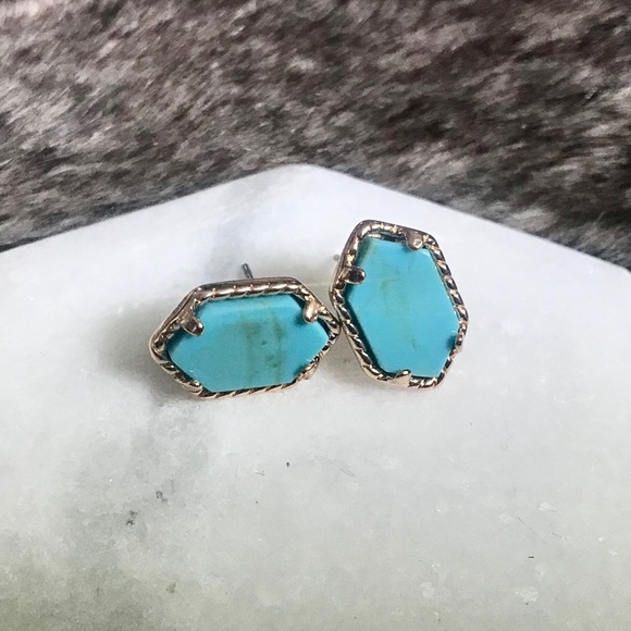 Tayzani Jewelry - Turquoise & Gold Dainty Stone Stud Earrings NEW